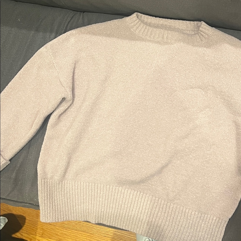 Elegant Women's Beige Sweater